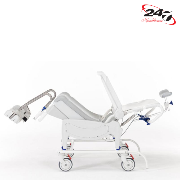 Aquatec ocean vip tilt in space shower commode
